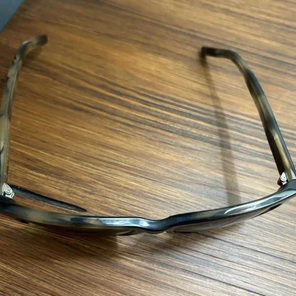 YSL Saint Laurent women’s sunglasses - Picture 3 of 12